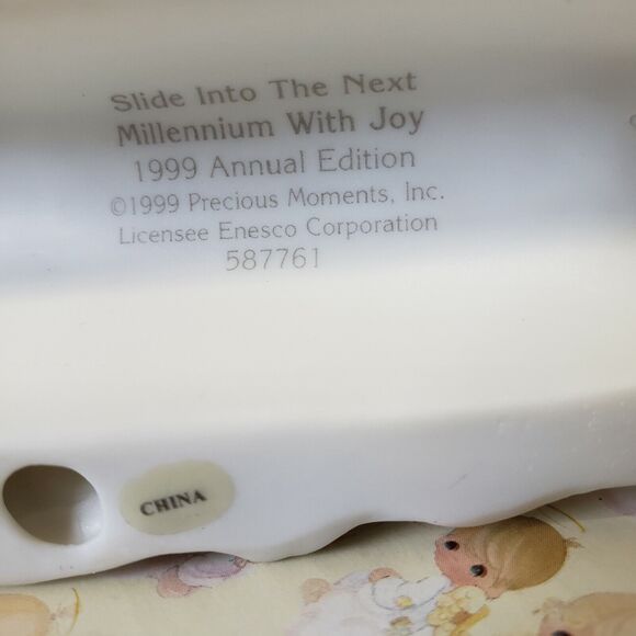 Precious Moments Slide Into The Next Millenium With Joy 1999 Annual Figurine Vtg - Picture 10 of 11